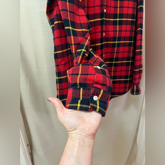 ⚪️ Ralph Lauren Red Plaid Button Up Shirt Size Medium Casual Classic - Picture 5 of 7